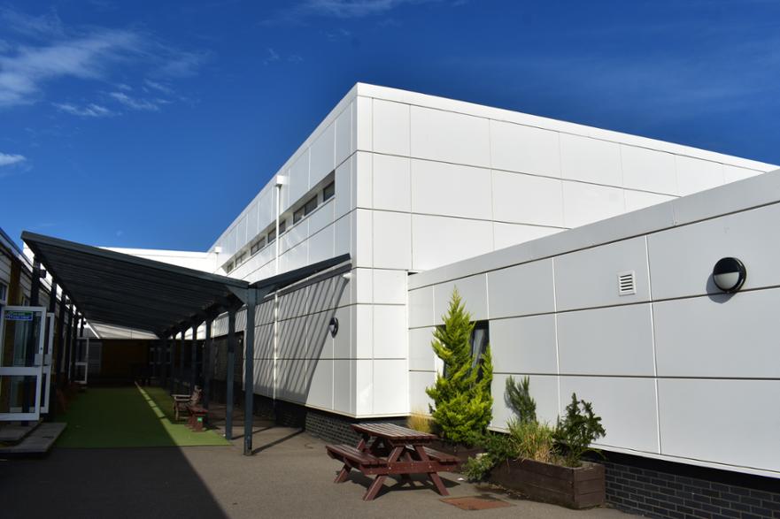DSC 4053